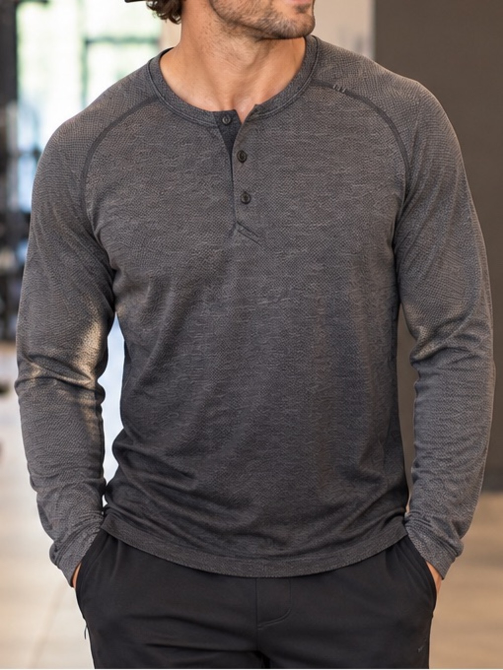Lululemon Men’s L Metal Vent Tech Henley Long Sleeve Gray